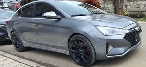 Hyundai Avante 2019 Gray
