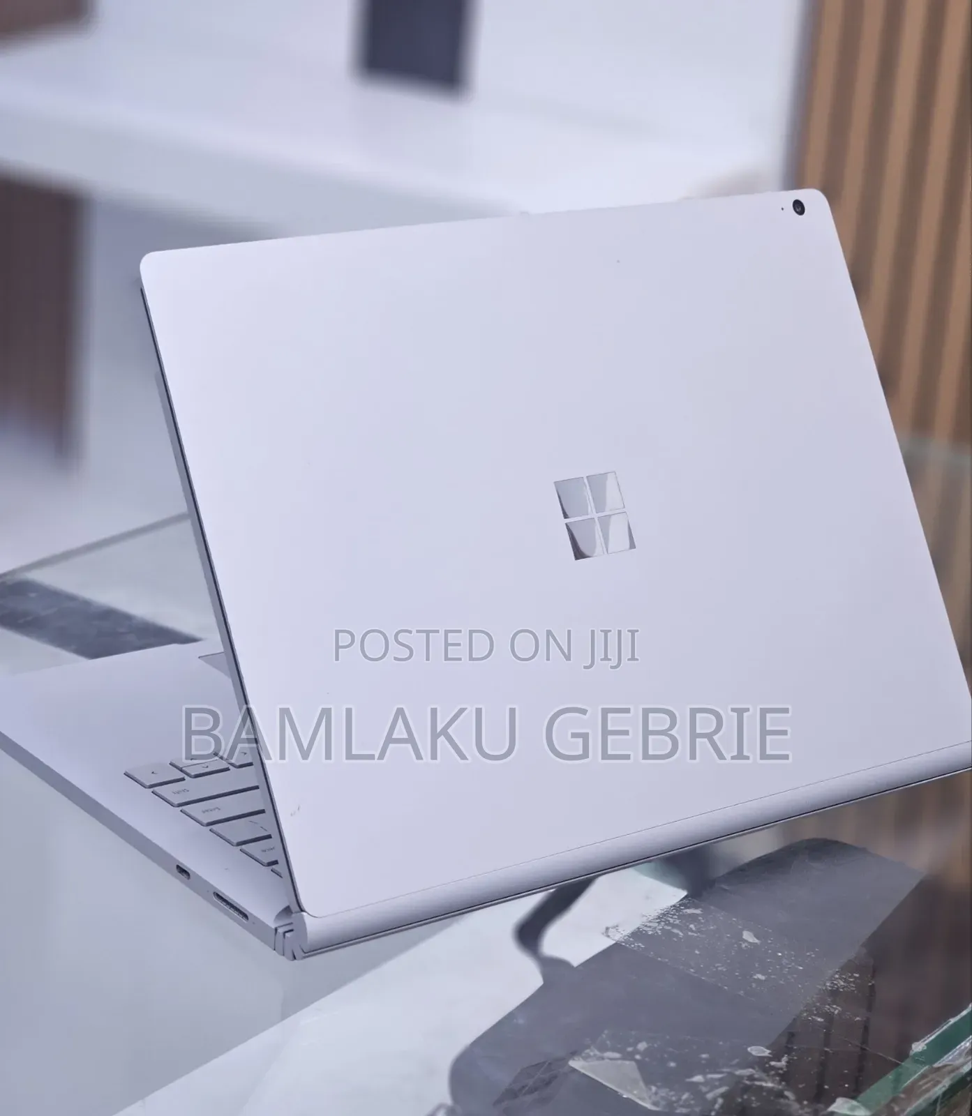 New Laptop Microsoft Surface 16GB Intel Core I7 SSD 256GB