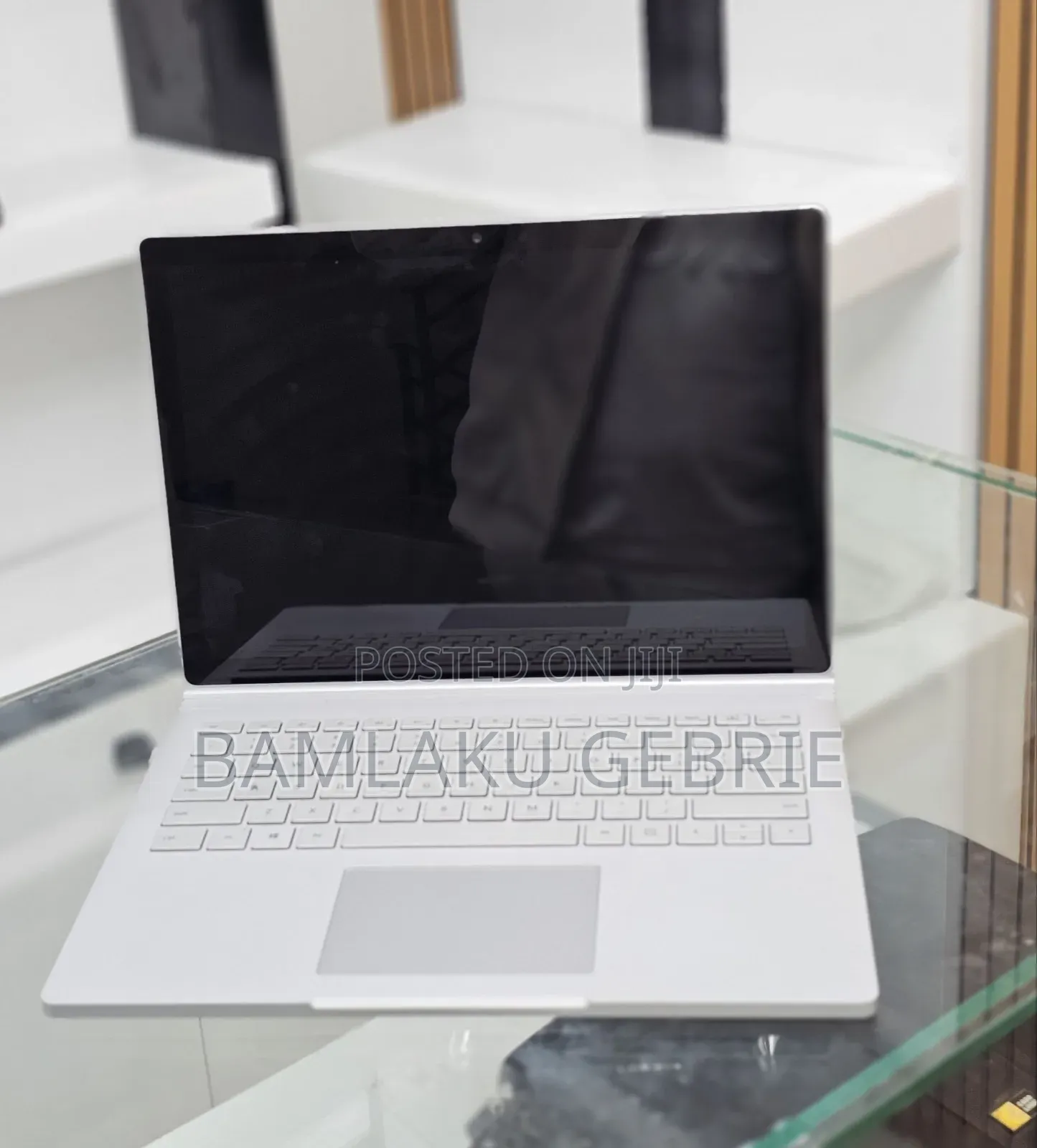 New Laptop Microsoft Surface 16GB Intel Core I7 SSD 256GB