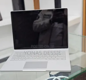 New Laptop Microsoft Surface Book 3 16GB Intel Core I7 SSD 256GB