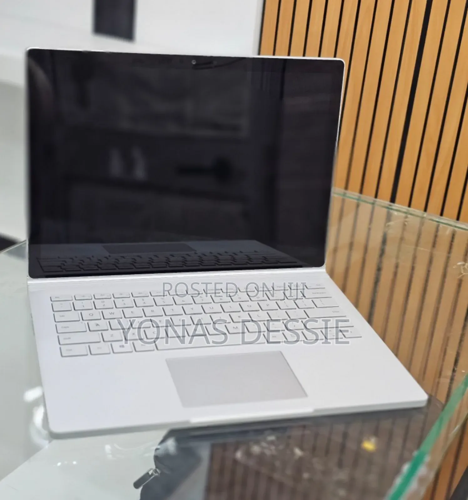 New Laptop Microsoft Surface Book 3 16GB Intel Core I7 SSD 256GB