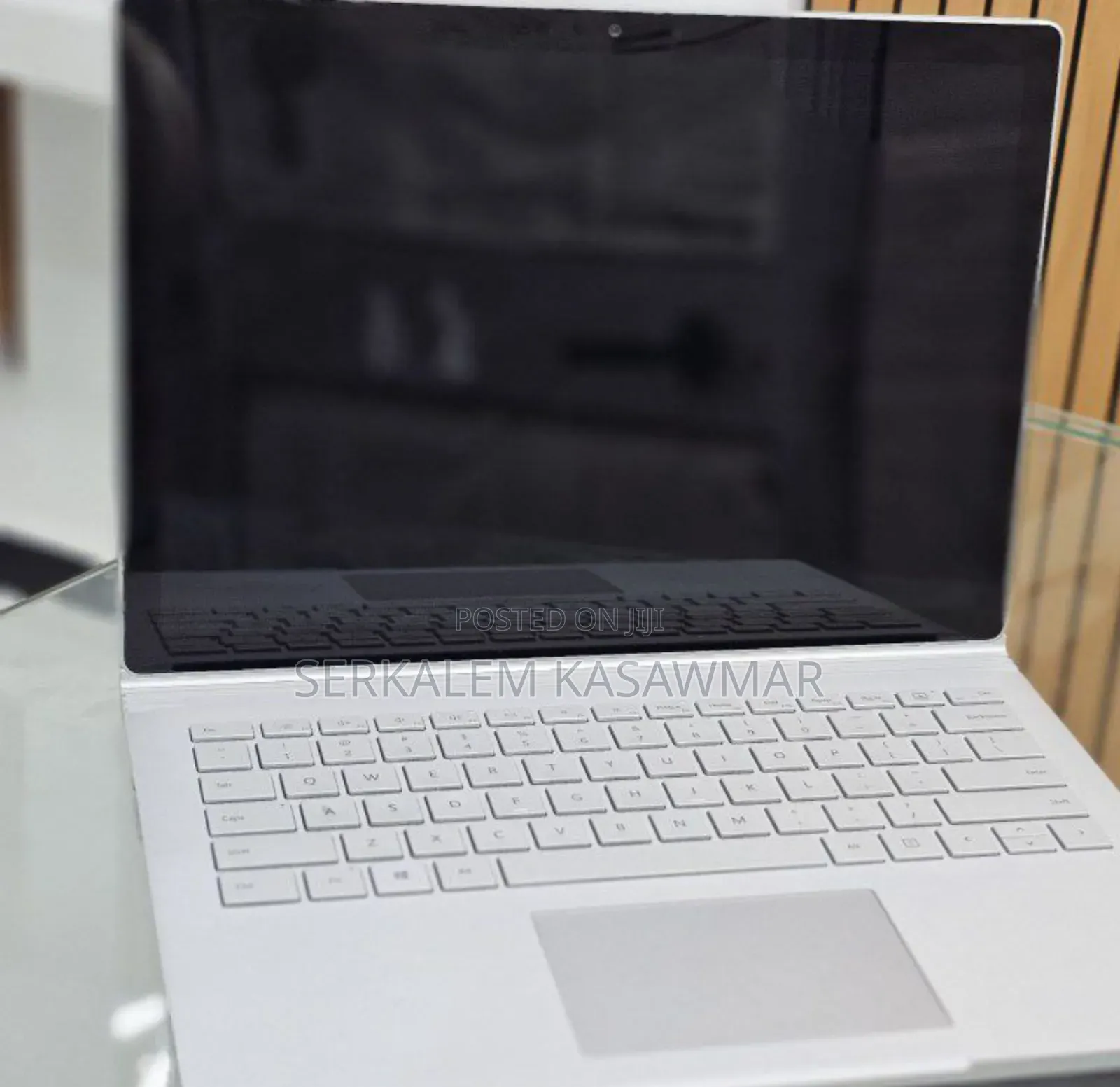 New Laptop Microsoft Surface Book 3 16GB Intel Core I7 SSD 256GB