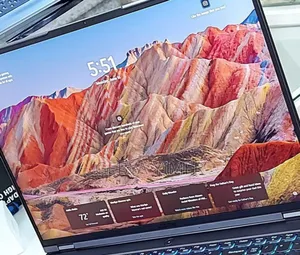 New Laptop Lenovo Legion 5 16GB AMD Ryzen 5 SSD 512GB