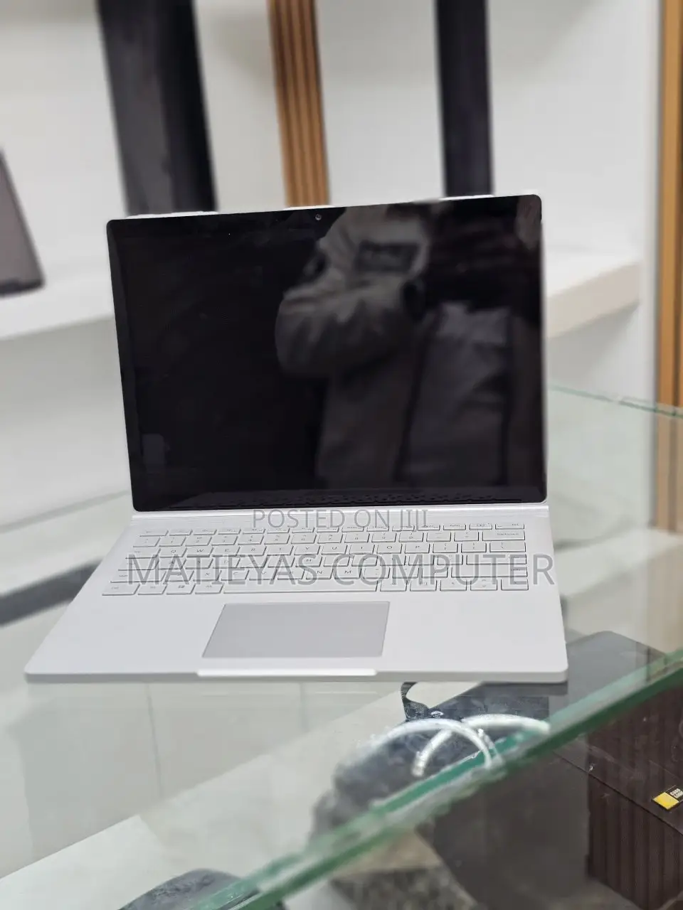 New Laptop Microsoft Surface Book 3 16GB Intel Core I7 SSD 256GB