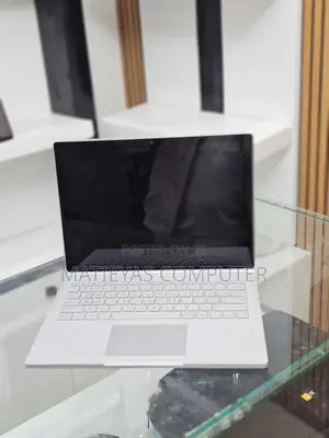 New Laptop Microsoft Surface Book 3 16GB Intel Core I7 SSD 256GB