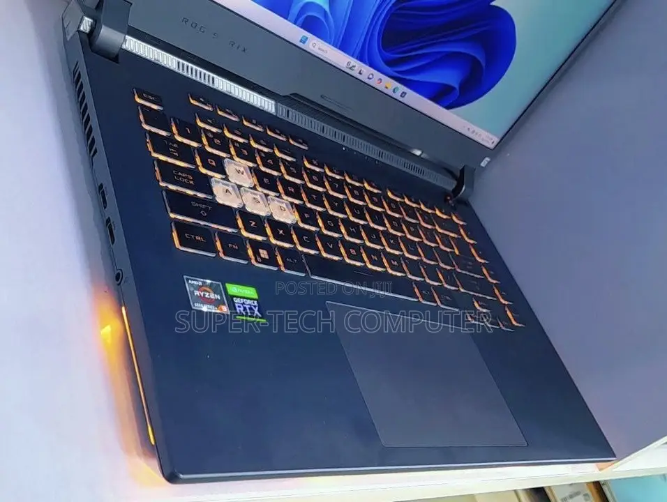 New Laptop Asus ROG Strix G15 16GB AMD Ryzen 9 SSD 512GB