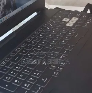 New Laptop Asus 16GB Intel Core I7 SSD 512GB