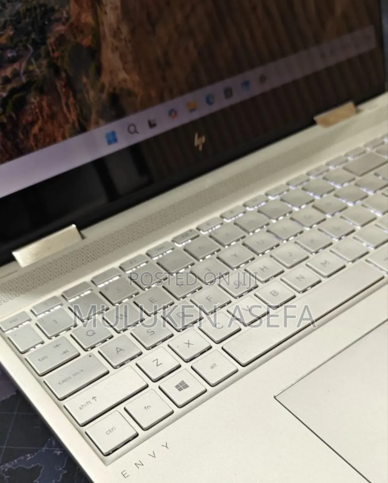 New Laptop HP Envy X360 8GB Intel Core I5 SSD 512GB