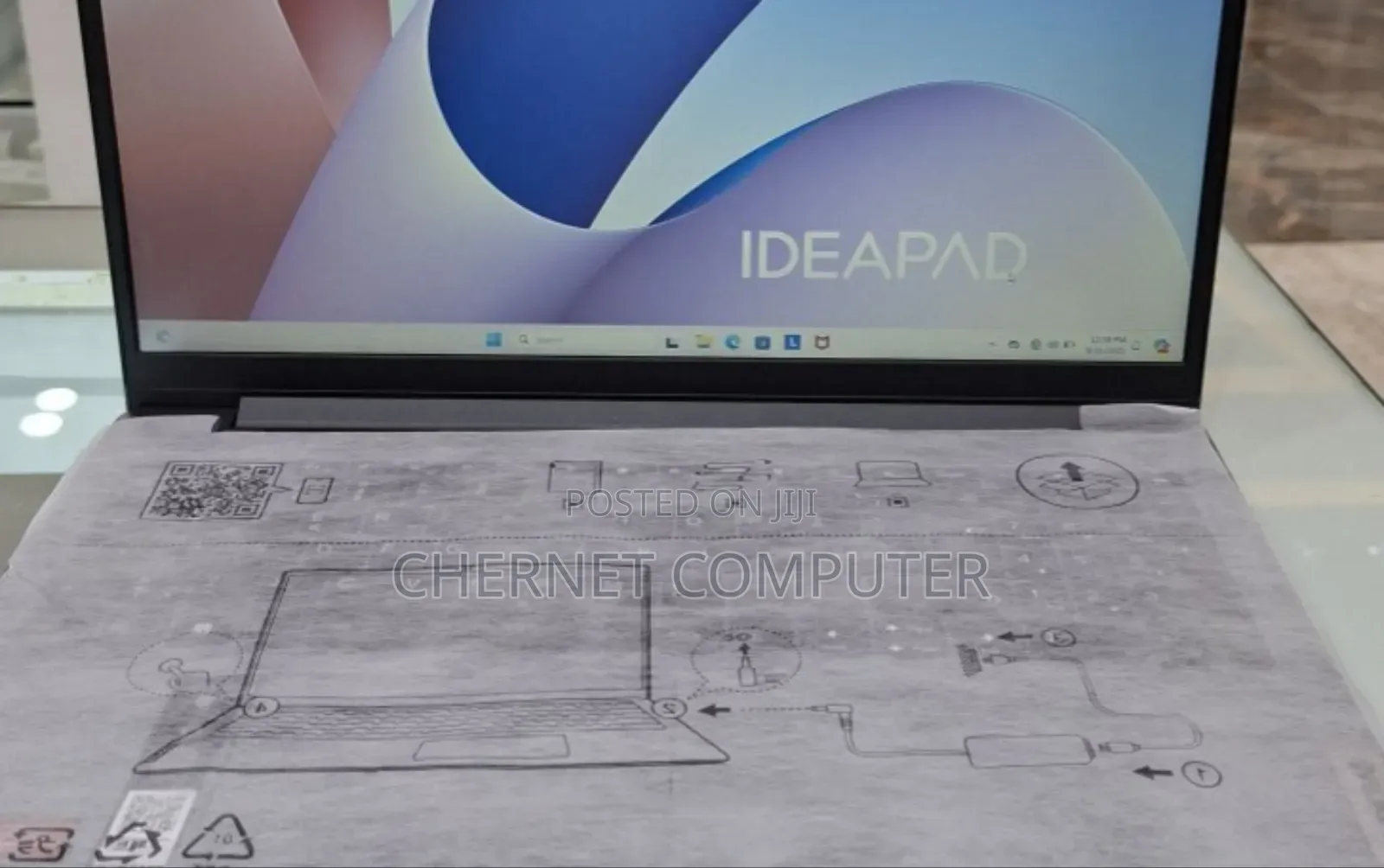 New Laptop Lenovo 16GB AMD Ryzen 5 SSD 512GB