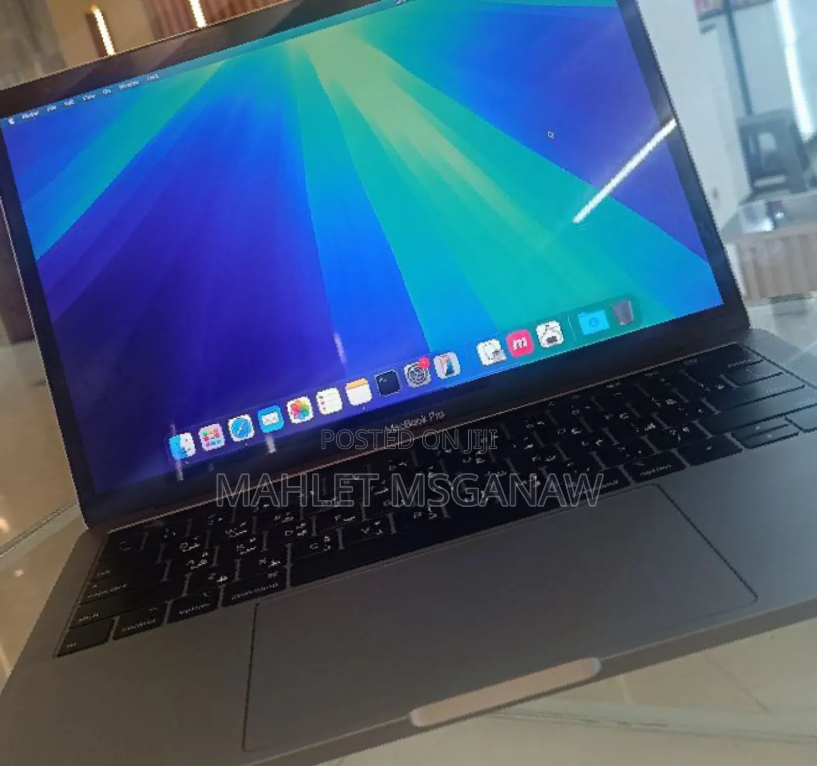 New Laptop Apple MacBook Pro 8GB Intel Core I5 SSD 256GB