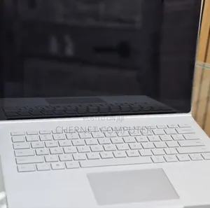 Photo - New Laptop Microsoft Surface Book 3 16GB Intel Core I7 SSD 256GB