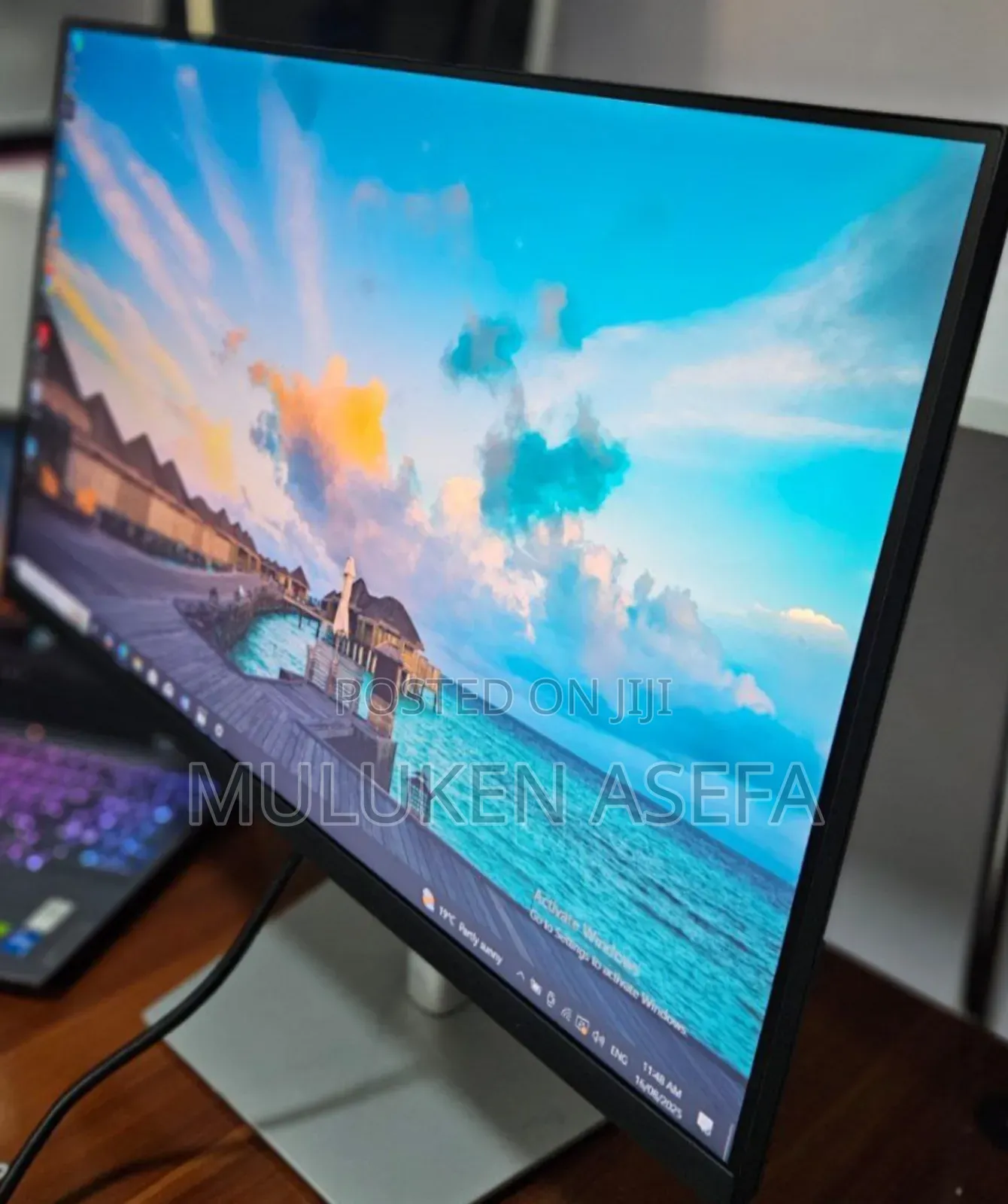  New Hp 27" Inch Frameless Monitor 2022/23 
