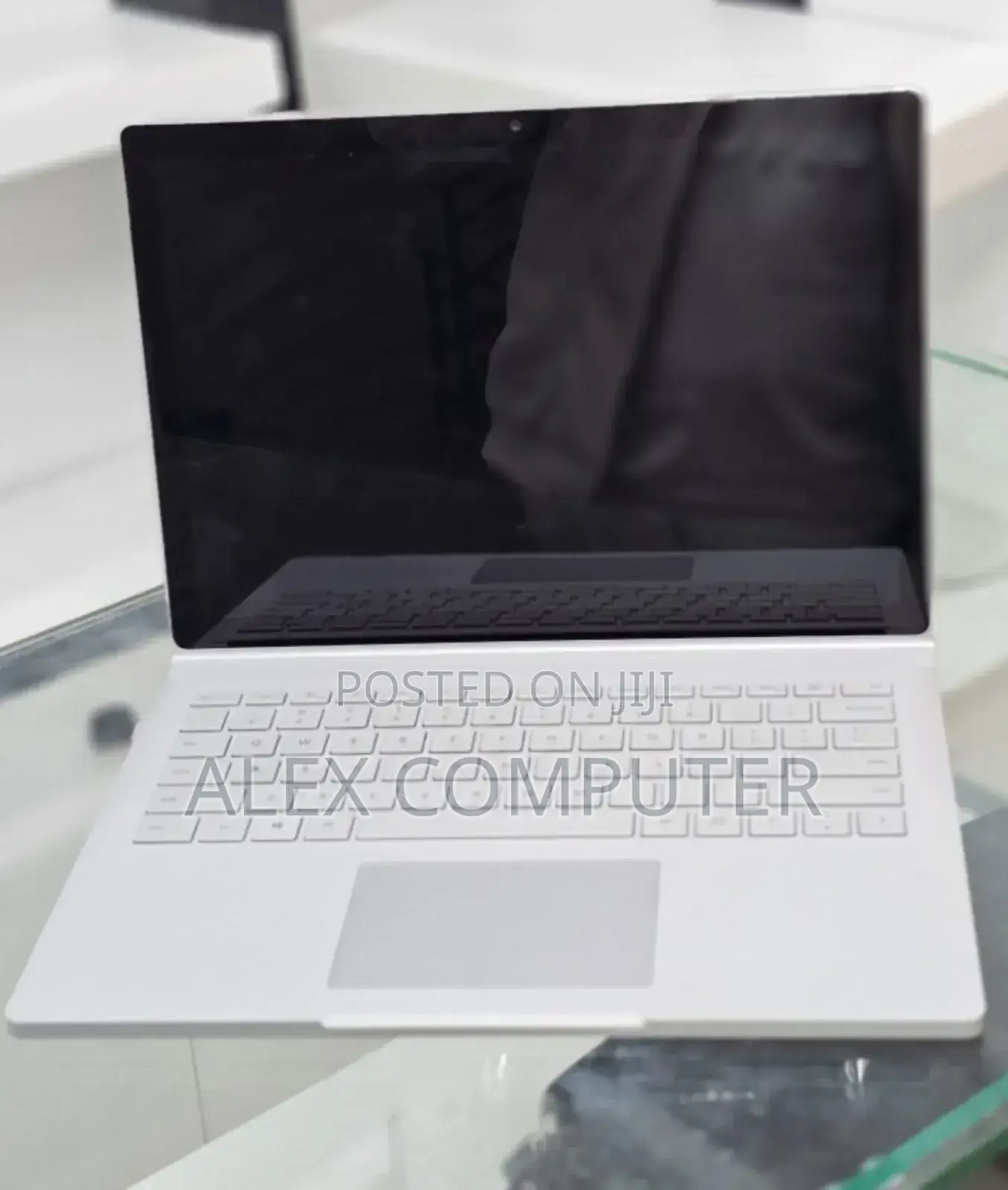 New Laptop Microsoft Surface Book 3 16GB Intel Core I7 SSD 256GB