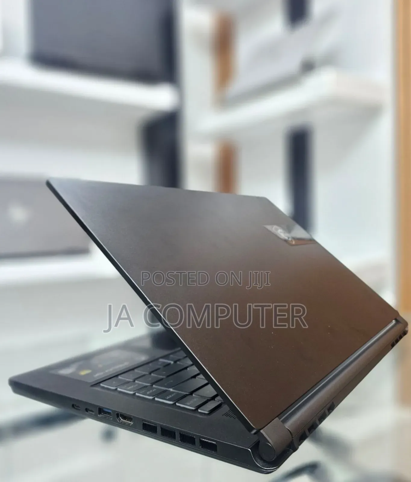 New Laptop MSI GS66 Stealth 10SGS 16GB Intel Core I7 SSD 1T