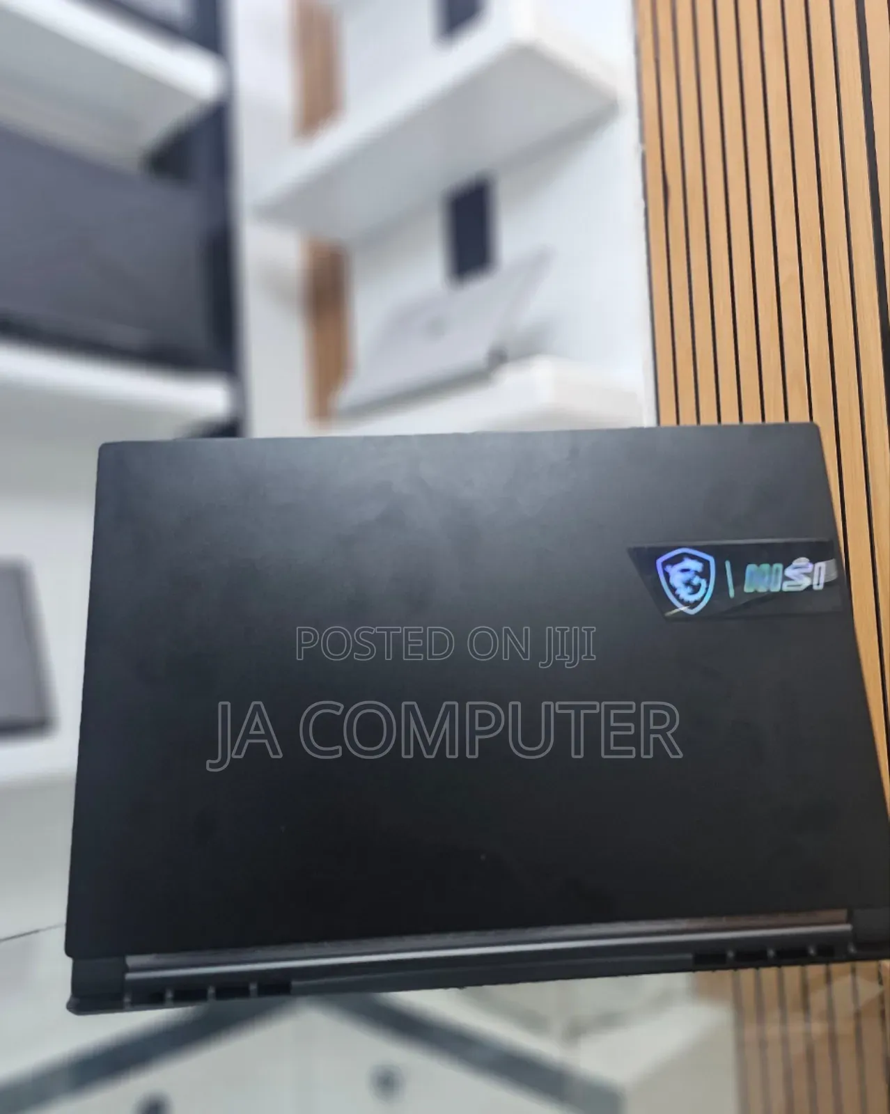 New Laptop MSI GS66 Stealth 10SGS 16GB Intel Core I7 SSD 1T