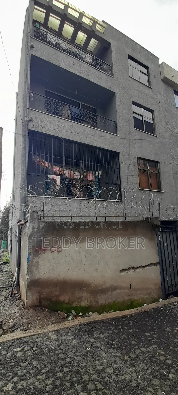 7bdrm House in Haile Garment, Nifas Silk-Lafto for sale