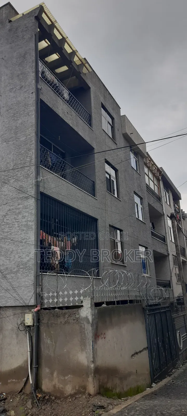 7bdrm House in Haile Garment, Nifas Silk-Lafto for sale