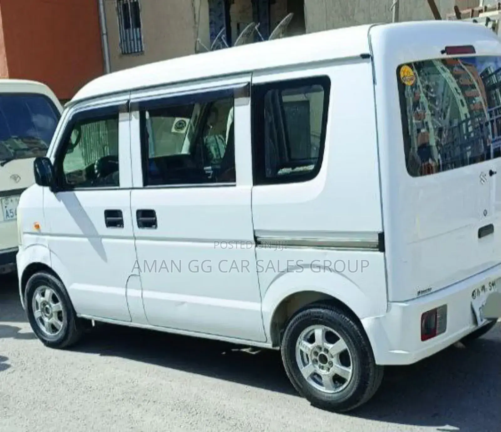 Suzuki Every 2012 White