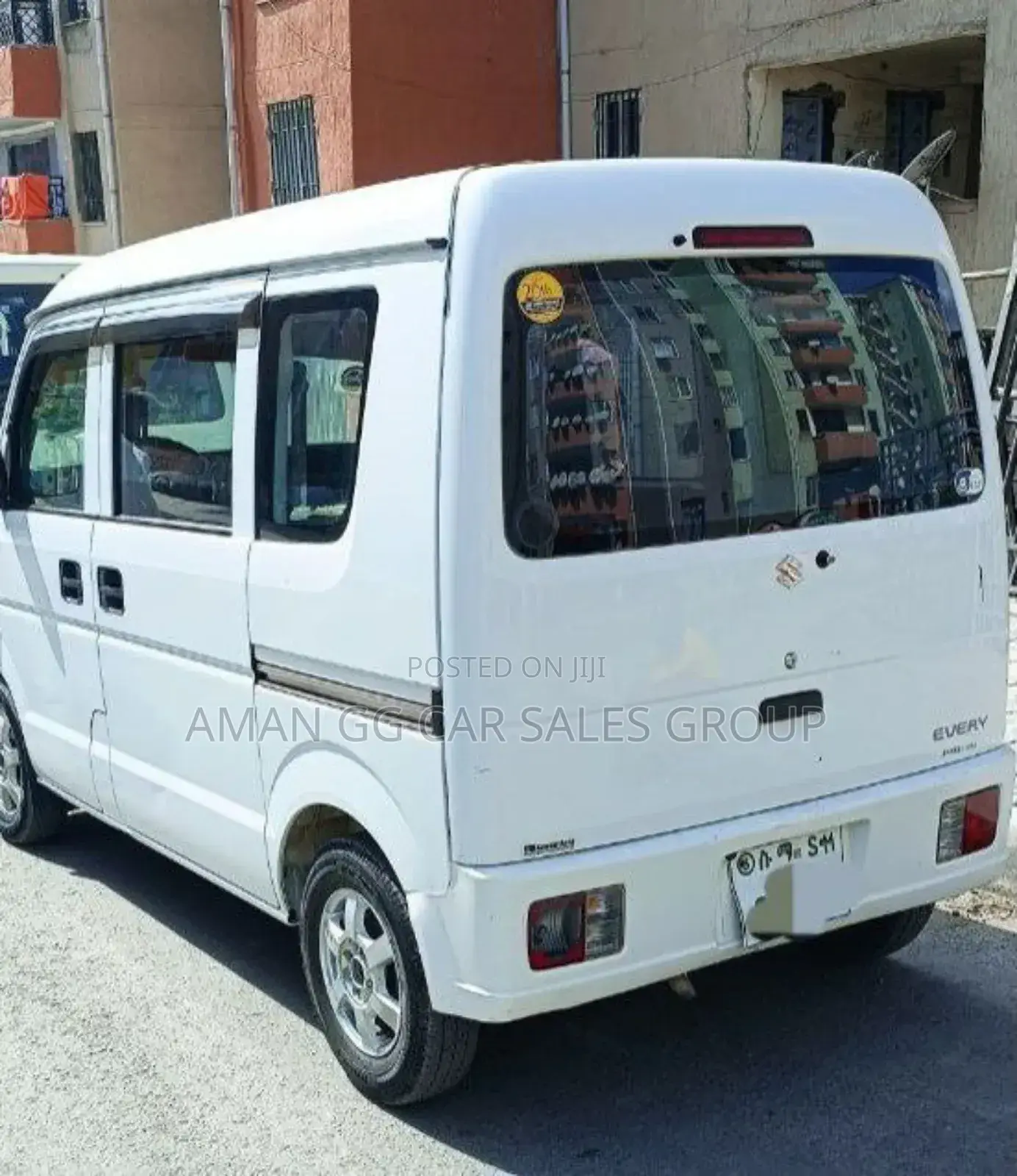 Suzuki Every 2012 White