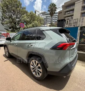 Toyota RAV4 TRD Off Road 2021 Green