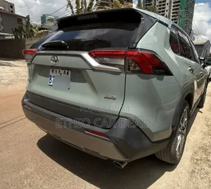 Toyota RAV4 TRD Off Road 2021 Green