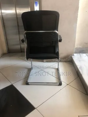 Guest Chair U Leg Metal Back
