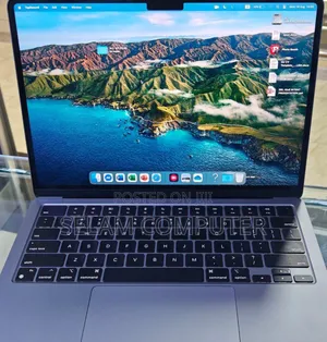 New Laptop Apple MacBook Air 2022 M2 8GB Apple M2 SSD 512GB
