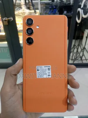 New Samsung Galaxy F55 256 GB Orange