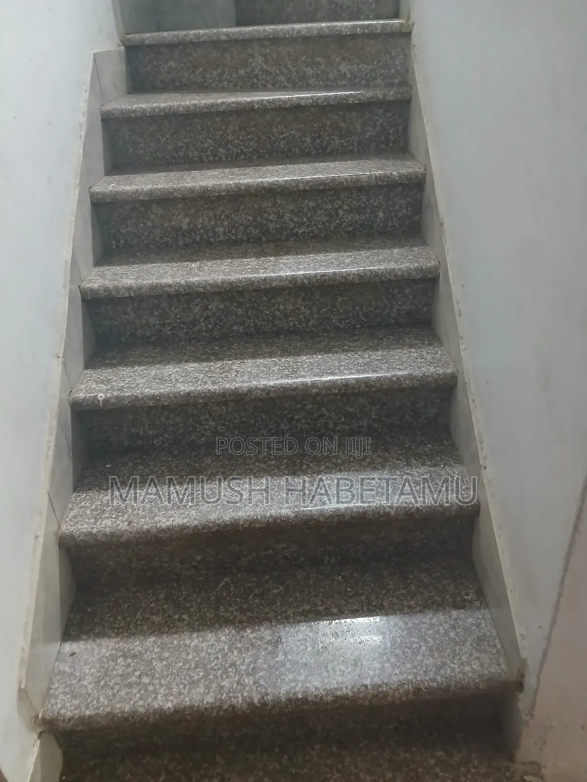 Furnished 5bdrm Maisonette in አዲስአበባ, Nifas Silk-Lafto for sale