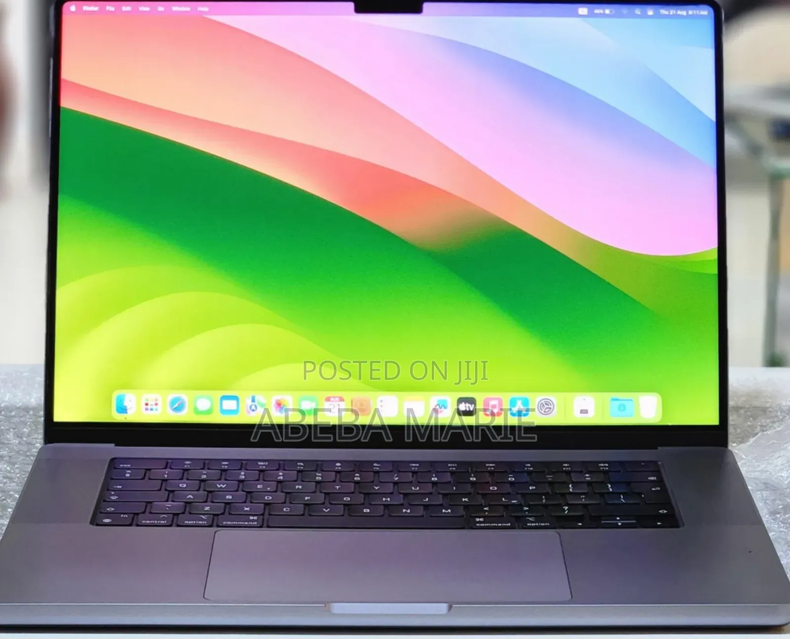 New Laptop Apple MacBook Pro 2021 M1 32GB Apple M1 Pro SSD 512GB