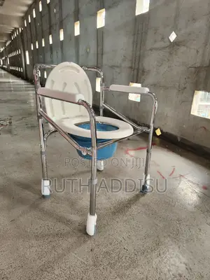 Photo - Commode Chair頇不toilet Chair义功commode Chair麻煩commode Chair盞馮commode