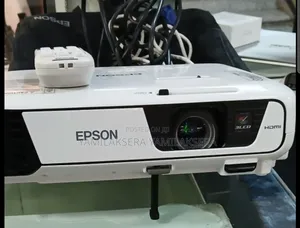 Photo - Eepson Projector