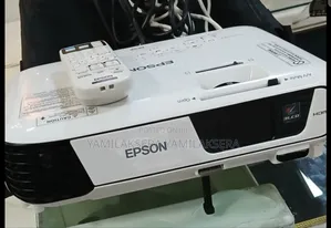 Eepson Projector