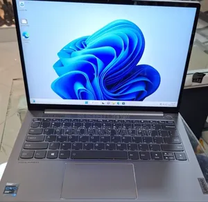 New Laptop Lenovo ThinkBook 13 16GB Intel Core I7 SSD 512GB