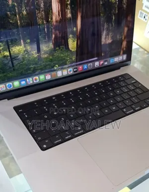 New Laptop Apple MacBook Pro M1 16GB Apple M1 SSD 1T