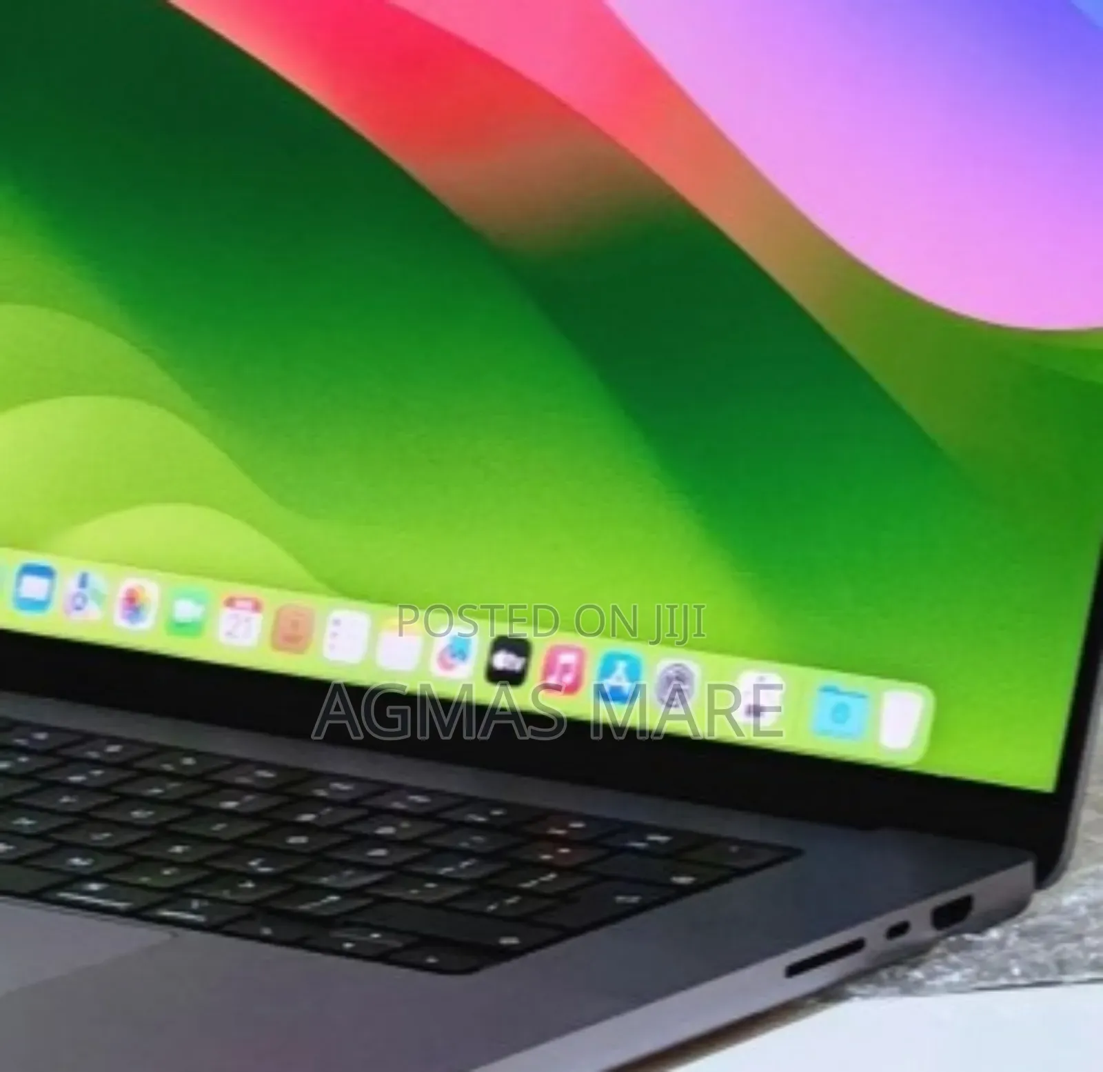 New Laptop Apple MacBook Pro M1 32GB Apple M1 Pro SSD 512GB