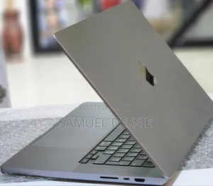 New Laptop Apple MacBook Pro 2021 M1 32GB Apple M1 SSD 512GB
