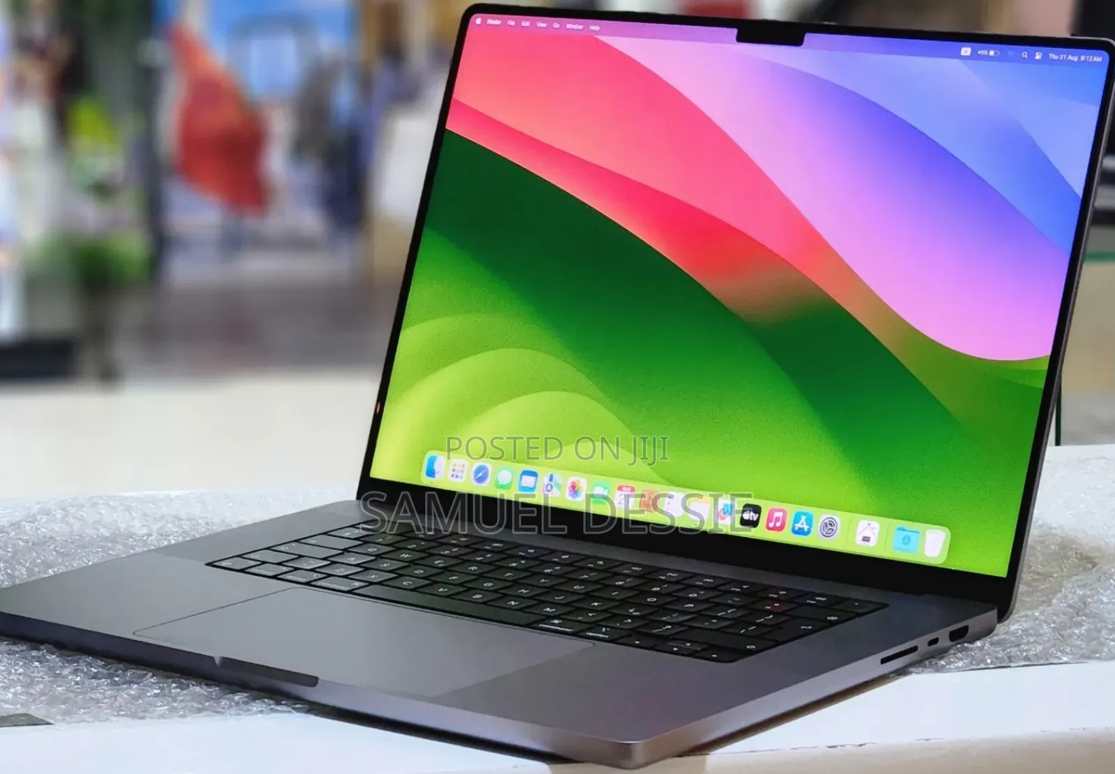 New Laptop Apple MacBook Pro 2021 M1 32GB Apple M1 SSD 512GB