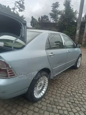 Toyota Corolla Sedan 2005