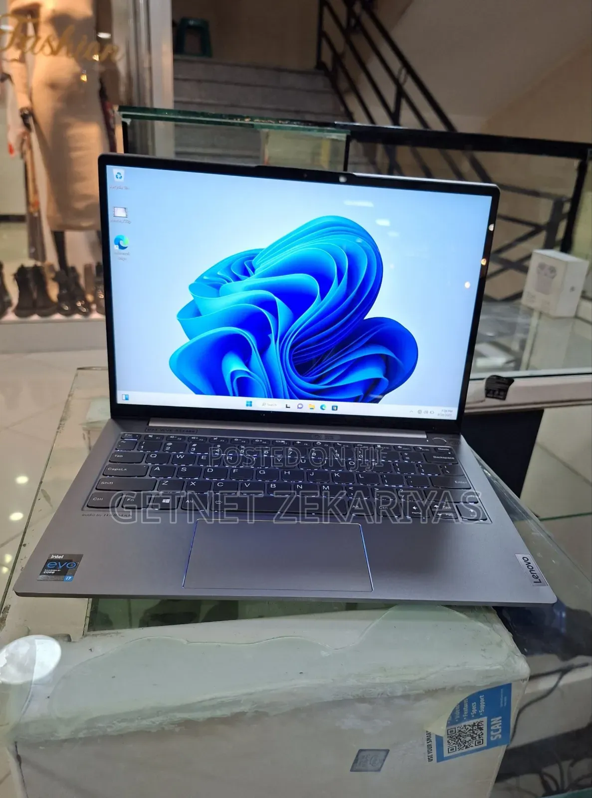 New Laptop Lenovo ThinkBook 13 16GB Intel Core i7 SSD 512GB