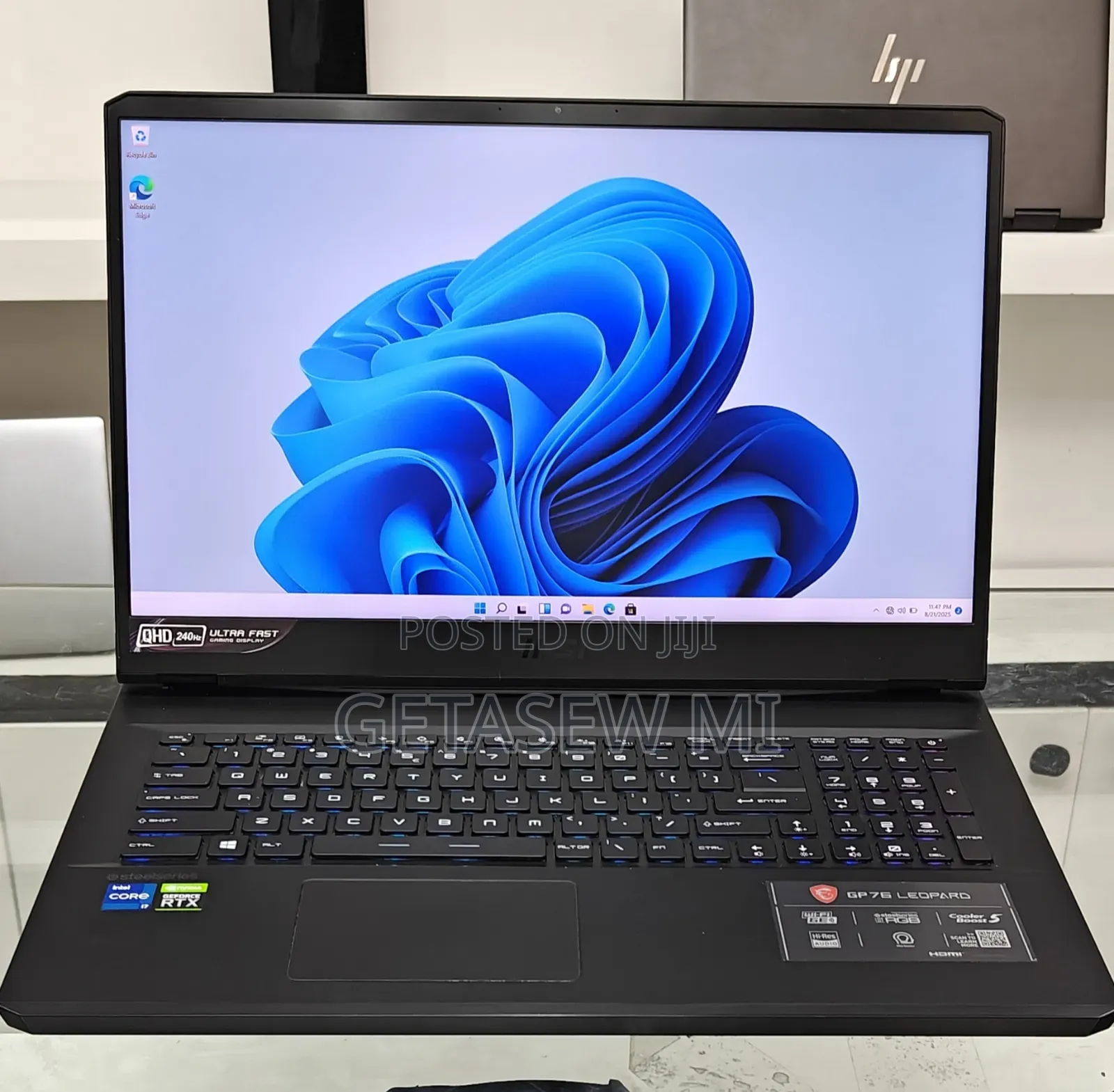 New Laptop MSI GP75 Leopard 16GB Intel Core I7 SSD 1T