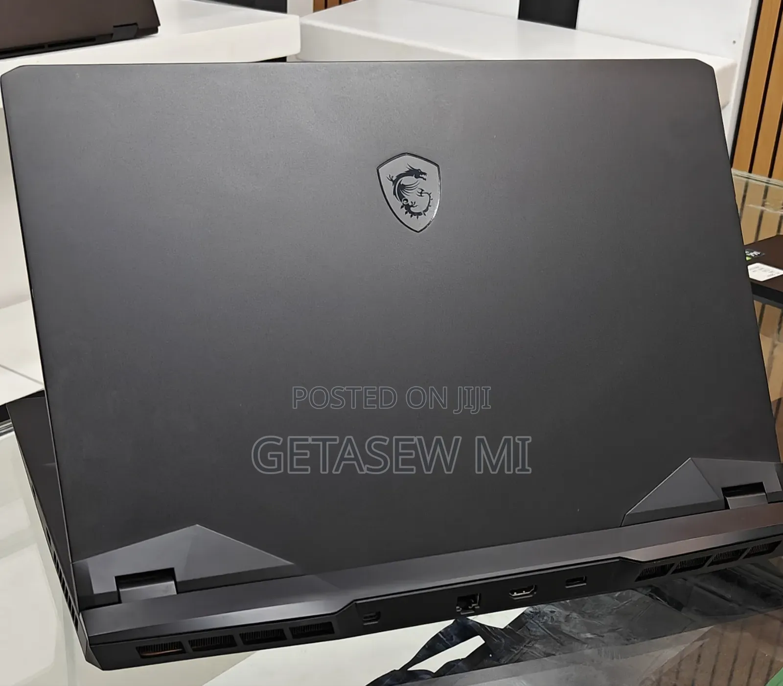 New Laptop MSI GP75 Leopard 16GB Intel Core I7 SSD 1T