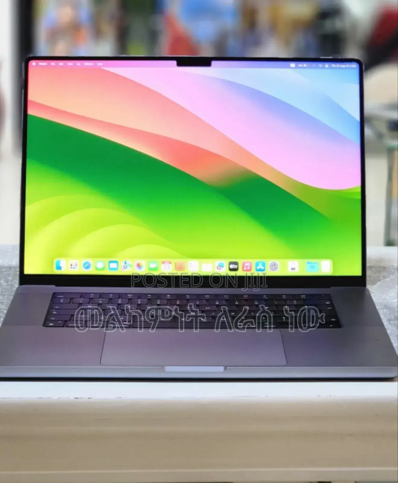 New Laptop Apple MacBook Pro M1 32GB Apple M1 Max SSD 512GB