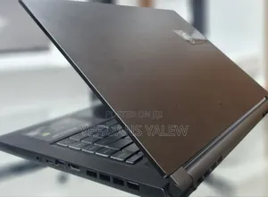 New Laptop MSI Stealth 16 AI Studio 16GB Intel Core I7 SSD 1T