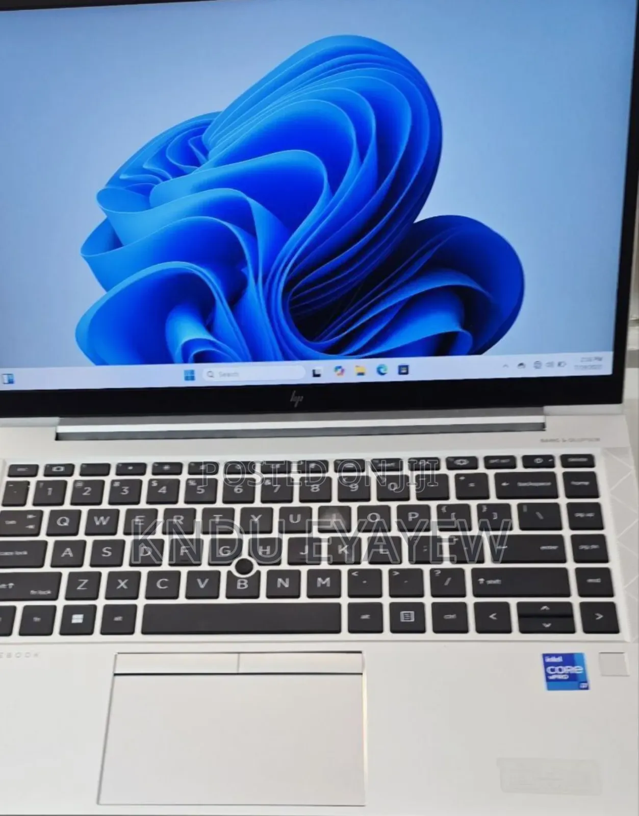 New Laptop HP EliteBook 840 G8 16GB Intel Core I7 SSD 512GB