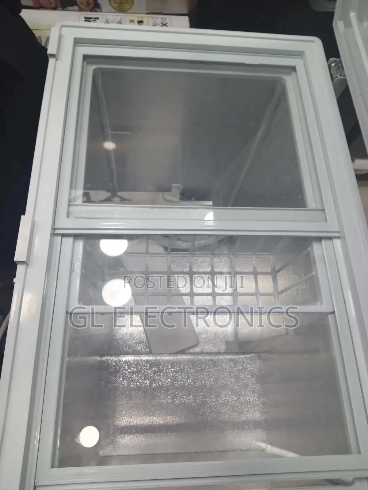 Everst Deepe Frezer 260l