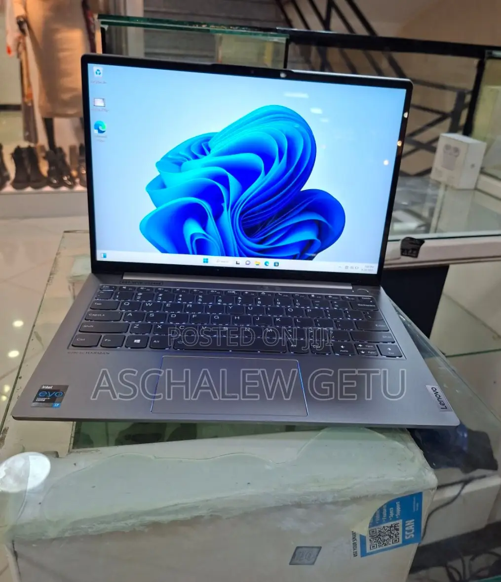 New Laptop Lenovo ThinkPad 13 16GB Intel Core I7 SSD 512GB