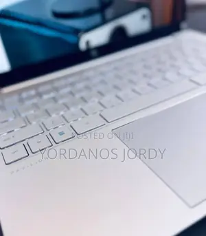 New Laptop HP Pavilion 15 16GB Intel Core I5 SSD 1T