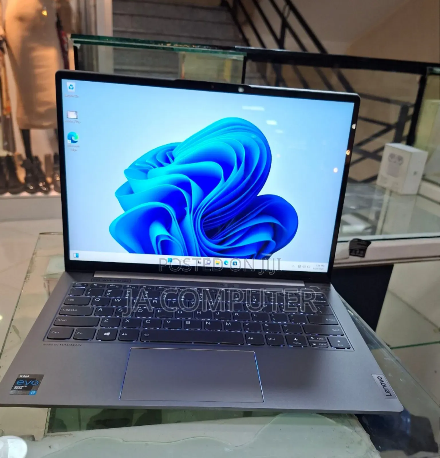 New Laptop Lenovo ThinkBook 13 16GB Intel Core I7 SSD 512GB