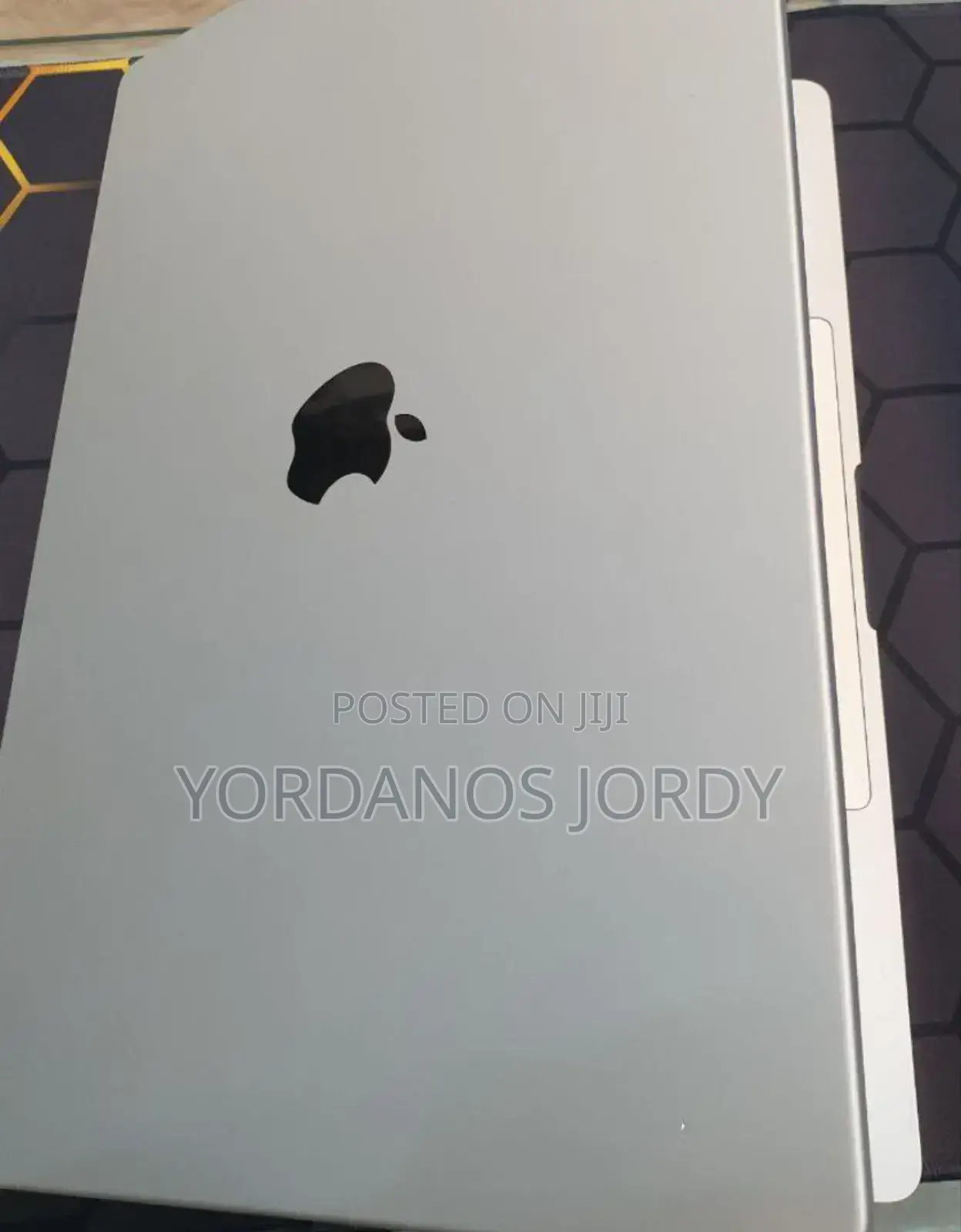 New Laptop Apple MacBook Pro M1 32GB Apple M1 Pro SSD 512GB